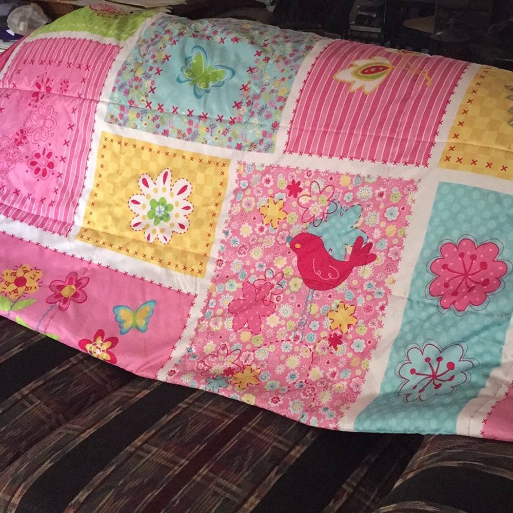 AMERICAN GIRL DOLL Flower/bird matching bed set